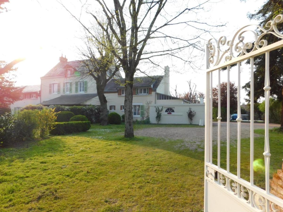 Hotel La Villa Marjane Saint-Jean-le-Blanc Exterior foto